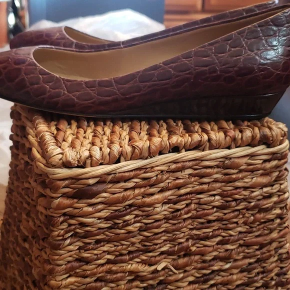 TALBOT'S animal print ballerina flats...size 7.. EXCELLENT - Picture 4 of 7